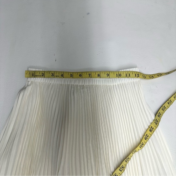 Club Monaco Cream Midi Skirt size XS - Picture 6 of 11